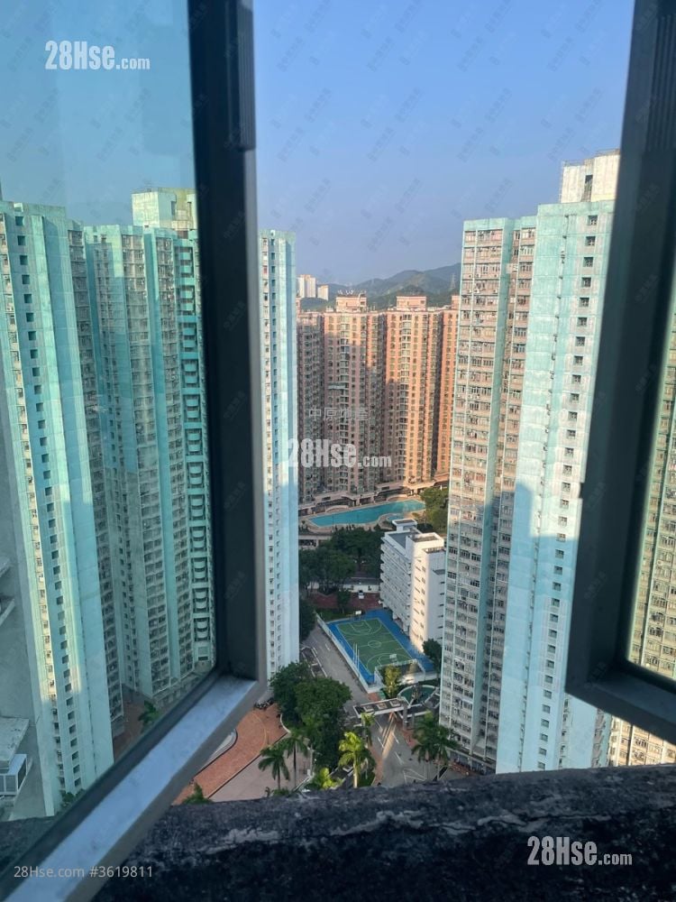 Yan Shing Court Sell 2 Bedrooms , 1 Bathroom 401 ft² Yan Shing Court Sell 2 Bedrooms , 1 Bathroom 401 ft²