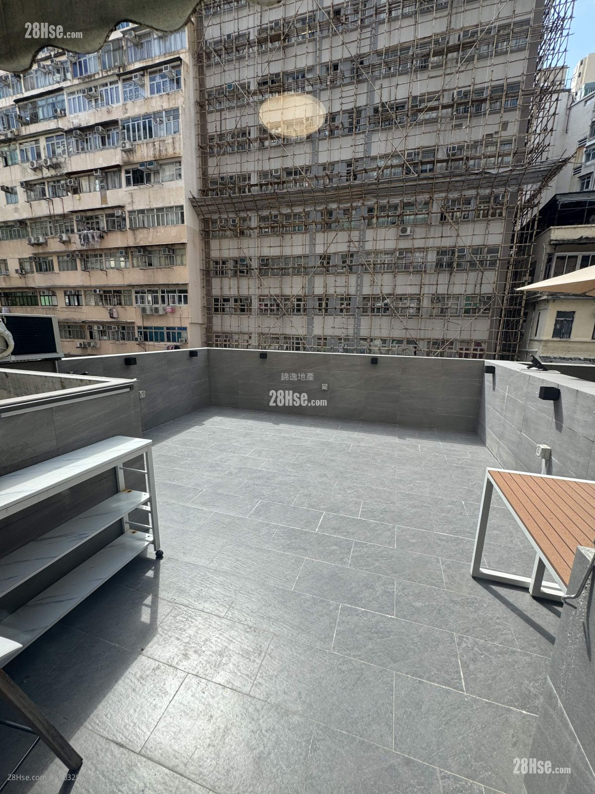 Fa Yuen Tower Sell 1 Bedroom , 1 Bathroom 246 ft²