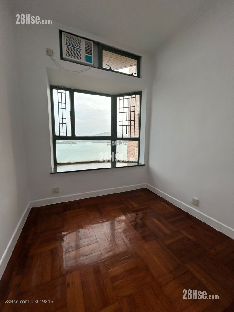 Sea Crest Villa Rental 3 Bedrooms , 2 Bathrooms 632 ft² Sea Crest Villa Rental 3 Bedrooms , 2 Bathrooms 632 ft²