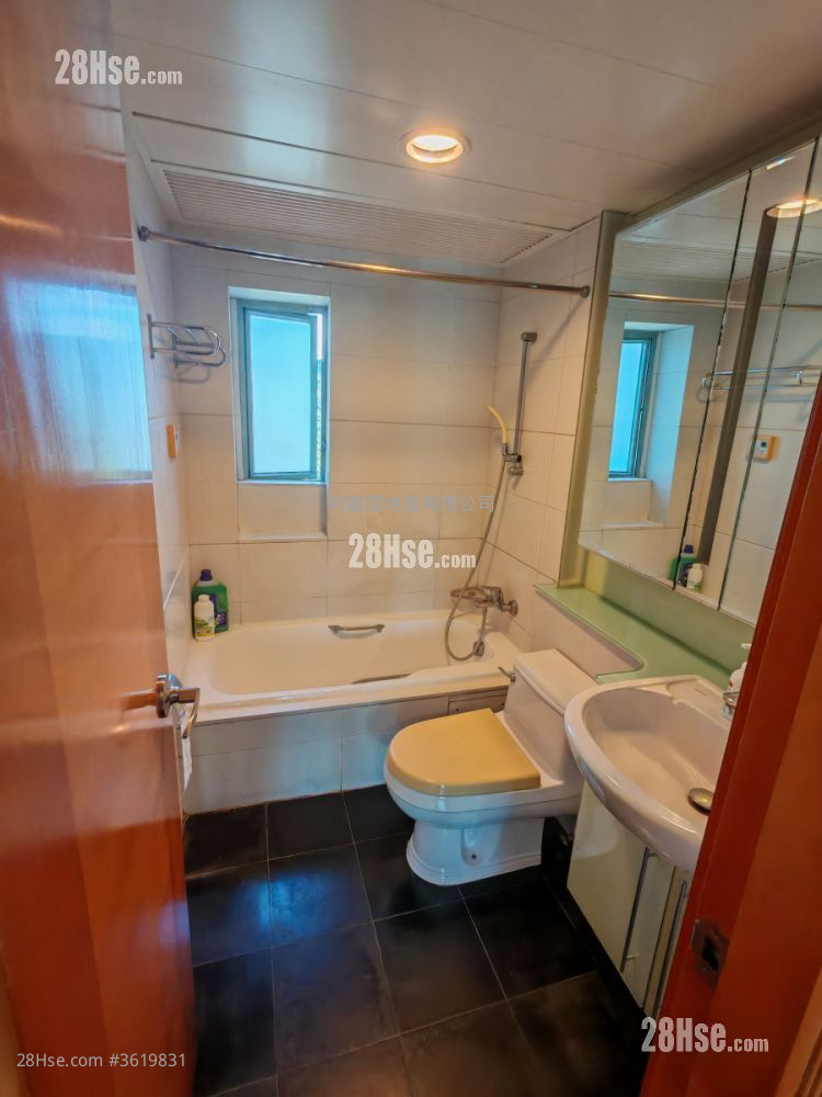 Coastal Skyline Rental 3 Bedrooms , 2 Bathrooms 806 ft² Coastal Skyline Rental 3 Bedrooms , 2 Bathrooms 806 ft²