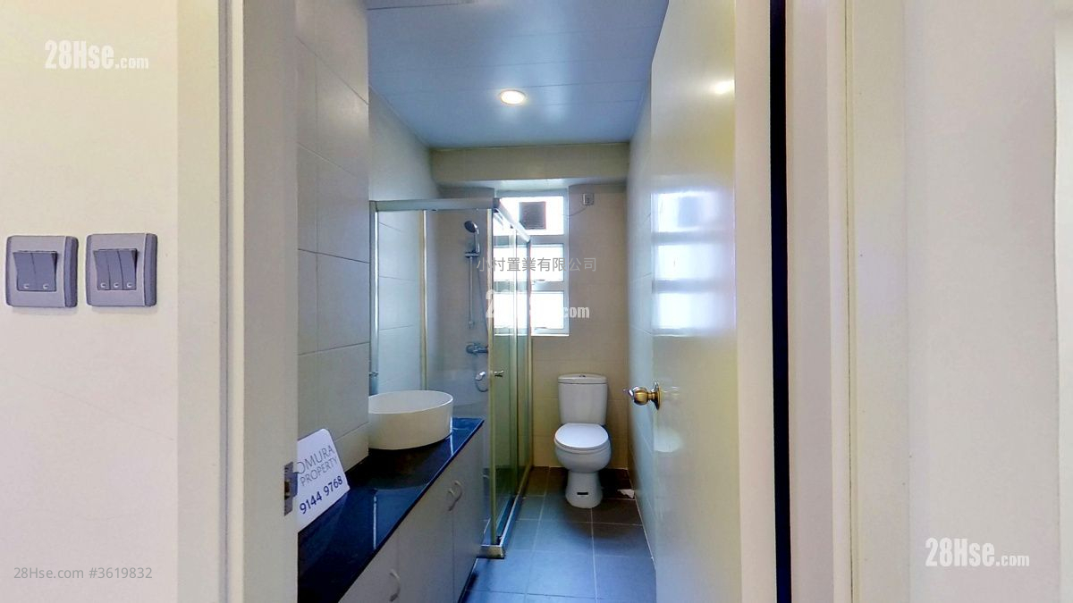 bathroom: Bonanza Court Rental 3 Bedrooms , 1 Bathroom 618 ft² bathroom: Bonanza Court Rental 3 Bedrooms , 1 Bathroom 618 ft²