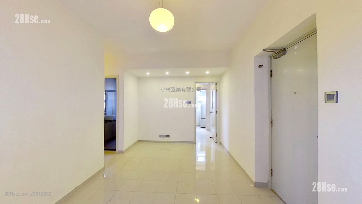 living room: Bonanza Court Rental 3 Bedrooms , 1 Bathroom 618 ft² living room: Bonanza Court Rental 3 Bedrooms , 1 Bathroom 618 ft²