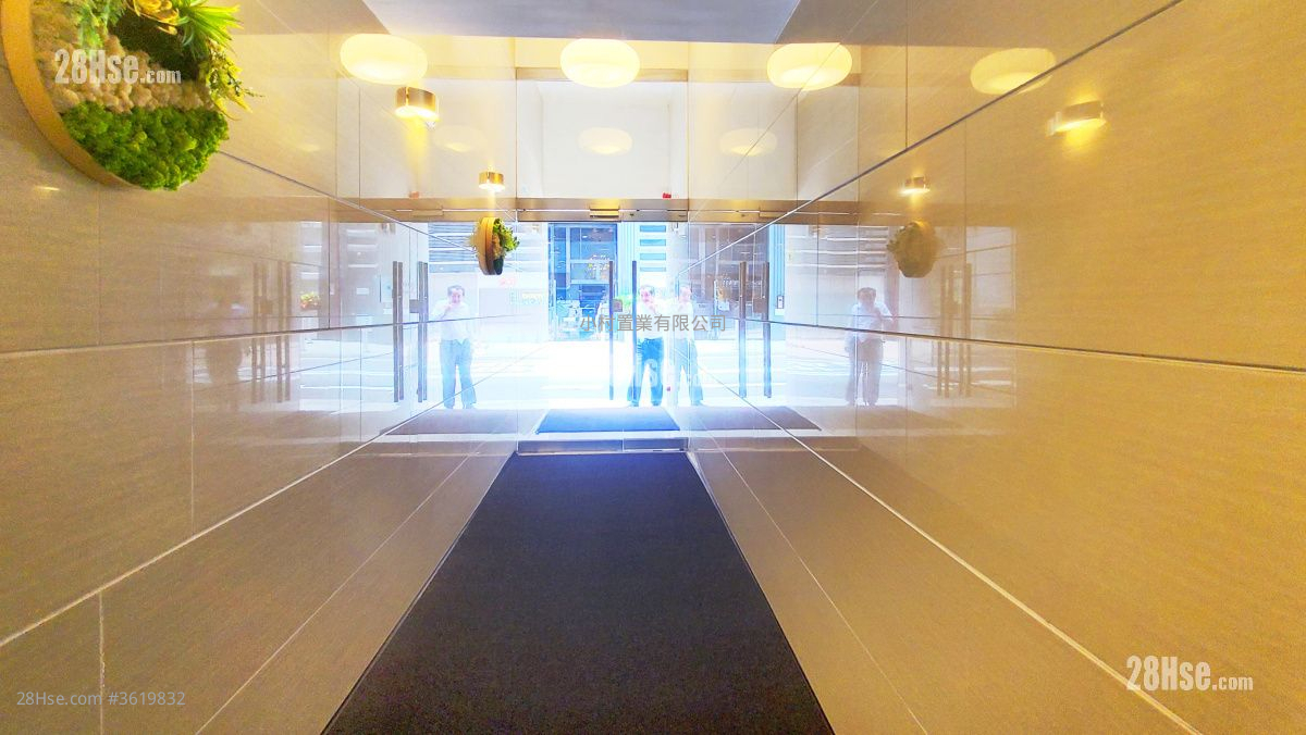 Lobby: Bonanza Court Rental 3 Bedrooms , 1 Bathroom 618 ft² Lobby: Bonanza Court Rental 3 Bedrooms , 1 Bathroom 618 ft²