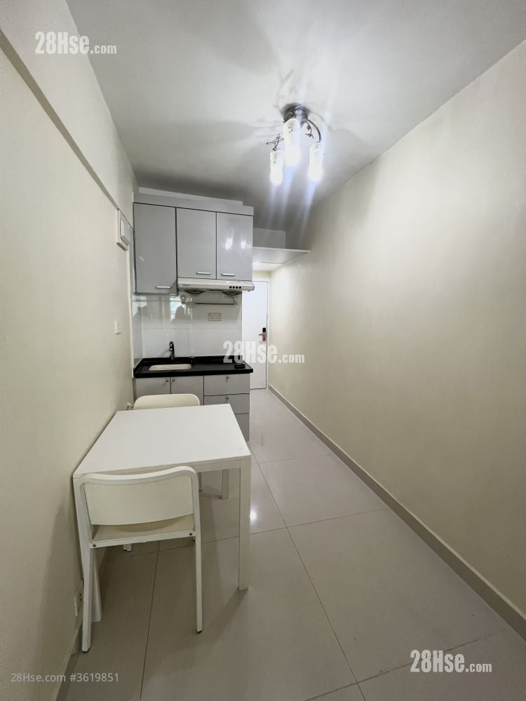 18 Poplar Street  Rental Studio , 1 Bathroom 150 ft² 18 Poplar Street  Rental Studio , 1 Bathroom 150 ft²