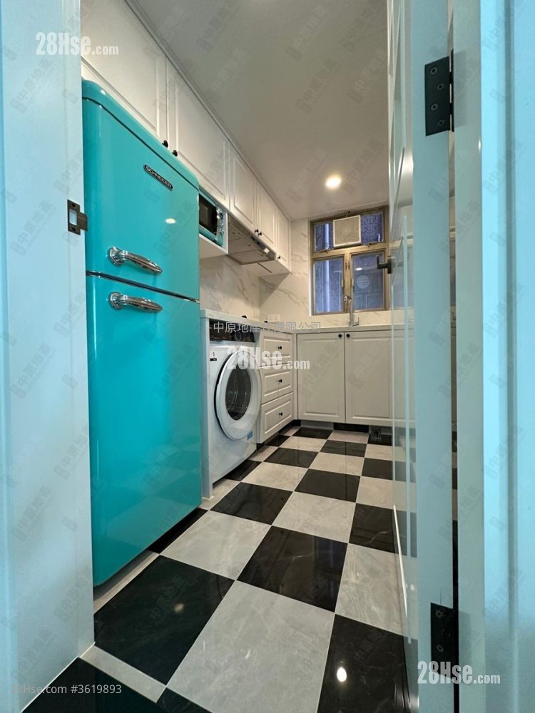 Yoho Town Sell 2 Bedrooms , 1 Bathroom 423 ft² Yoho Town Sell 2 Bedrooms , 1 Bathroom 423 ft²