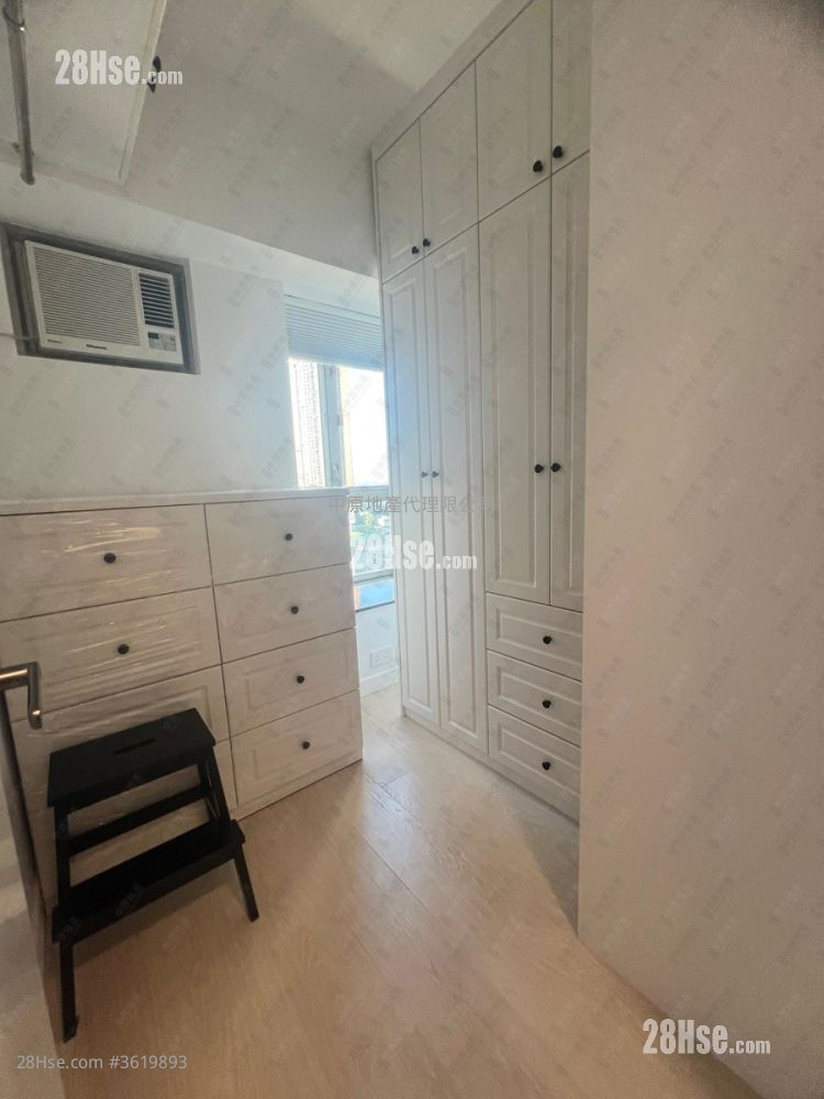 Yoho Town Sell 2 Bedrooms , 1 Bathroom 423 ft² Yoho Town Sell 2 Bedrooms , 1 Bathroom 423 ft²