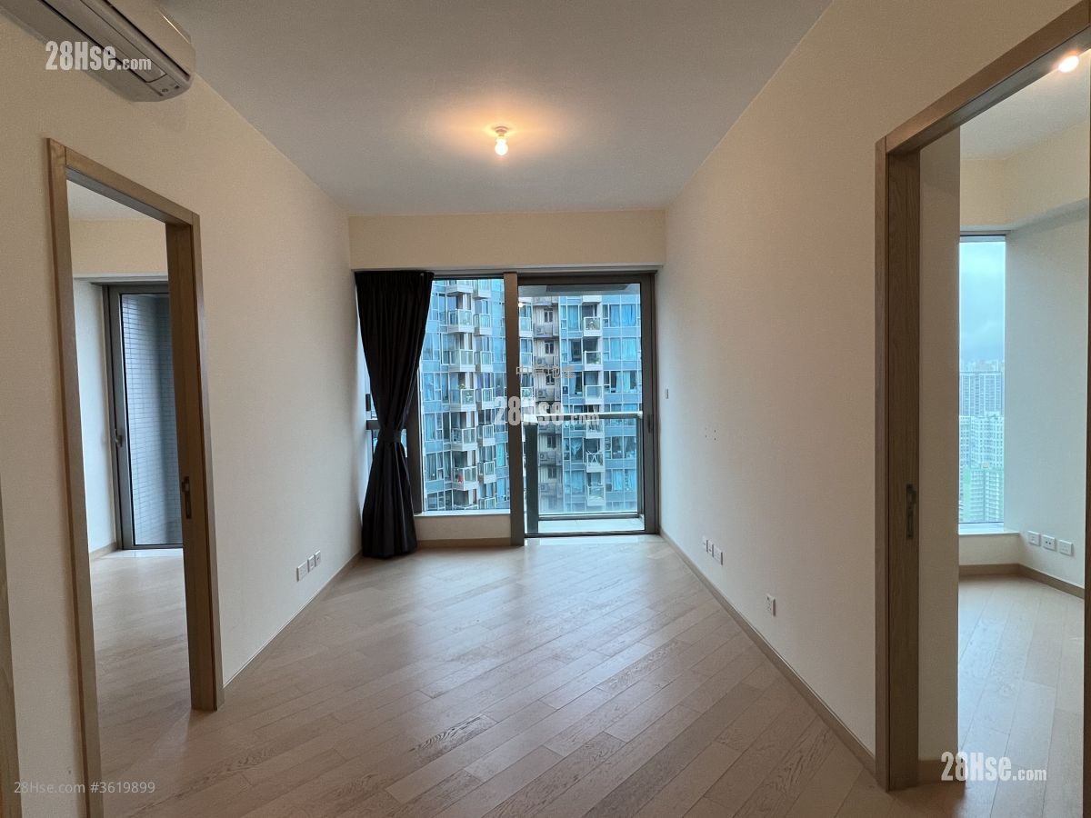 Grand Central Sell 2 Bedrooms 550 ft² Grand Central Sell 2 Bedrooms 550 ft²