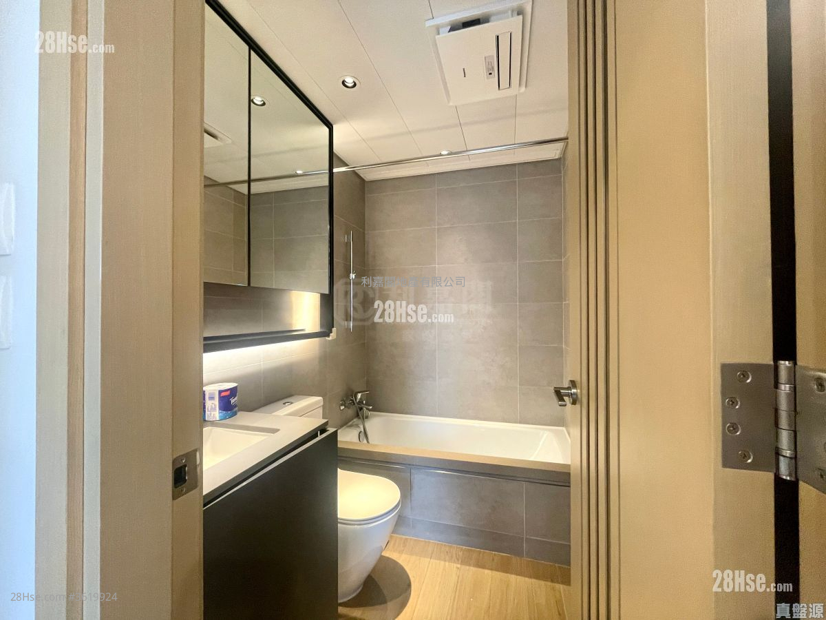 Lp6 Sell 2 Bedrooms 525 ft² Lp6 Sell 2 Bedrooms 525 ft²