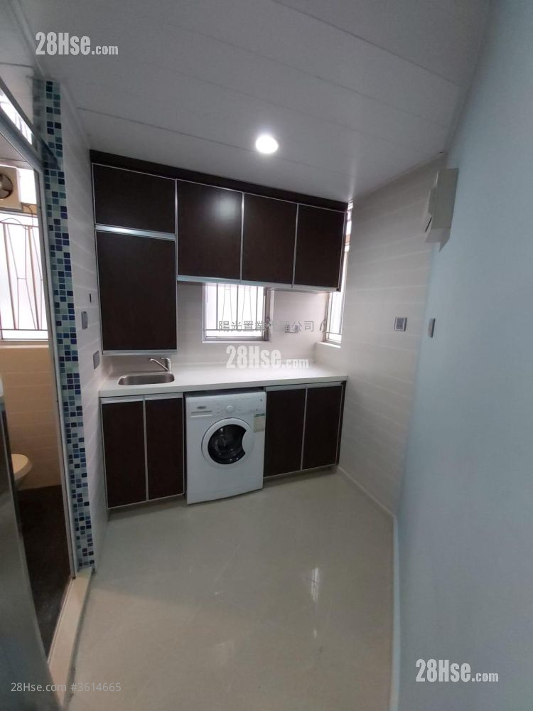 Tung Yan Court Rental 211 ft² Tung Yan Court Rental 211 ft²