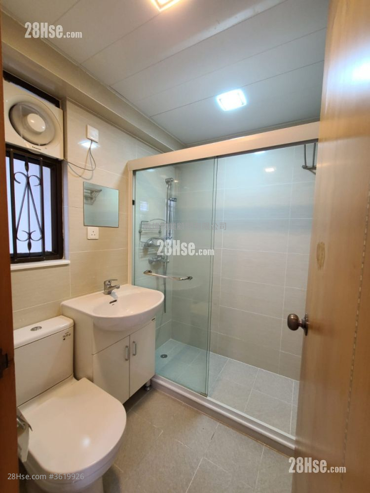 Fortress Garden Rental 3 Bedrooms , 2 Bathrooms 652 ft² Fortress Garden Rental 3 Bedrooms , 2 Bathrooms 652 ft²