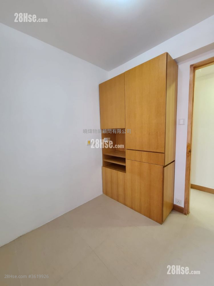 Fortress Garden Rental 3 Bedrooms , 2 Bathrooms 652 ft² Fortress Garden Rental 3 Bedrooms , 2 Bathrooms 652 ft²