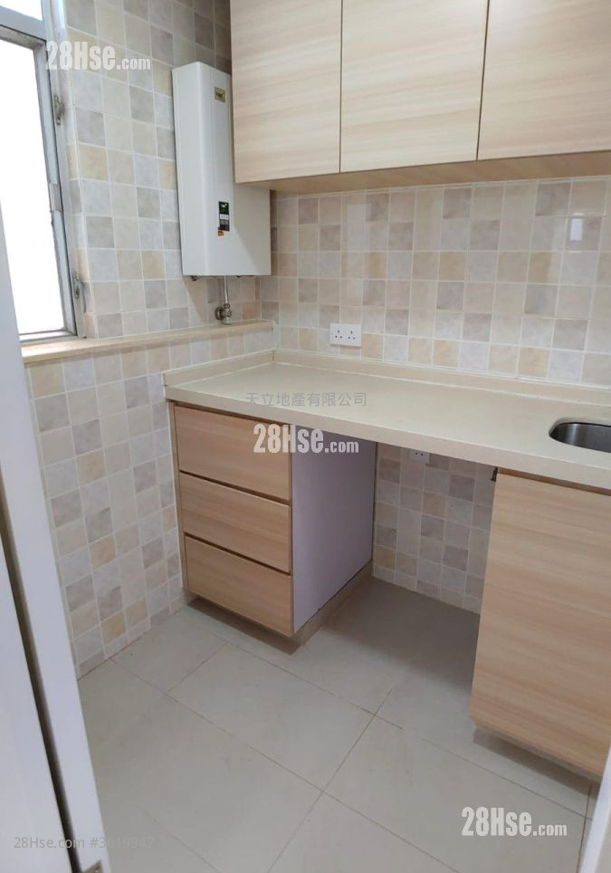 Wing Yu Building Rental 2 Bedrooms , 1 Bathroom 435 ft² Wing Yu Building Rental 2 Bedrooms , 1 Bathroom 435 ft²