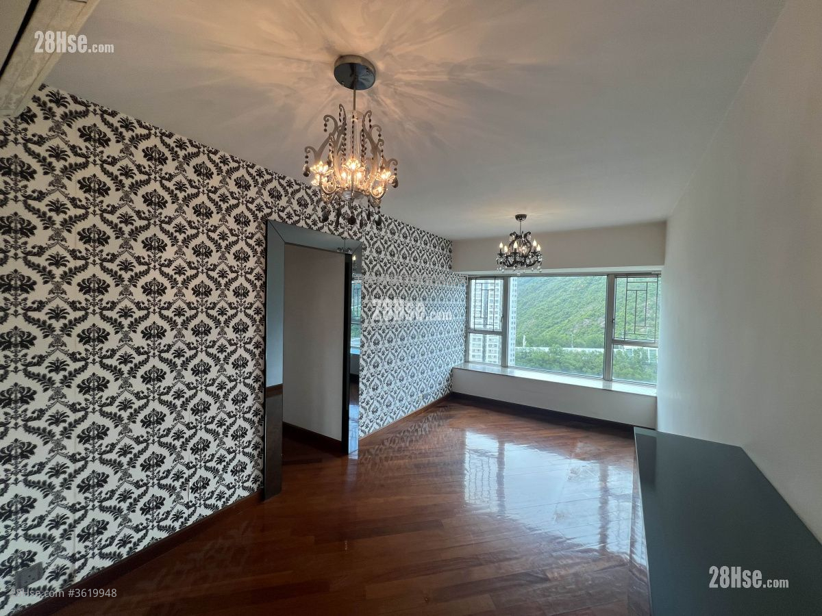 Bellagio Sell 2 Bedrooms , 1 Bathroom 524 ft²