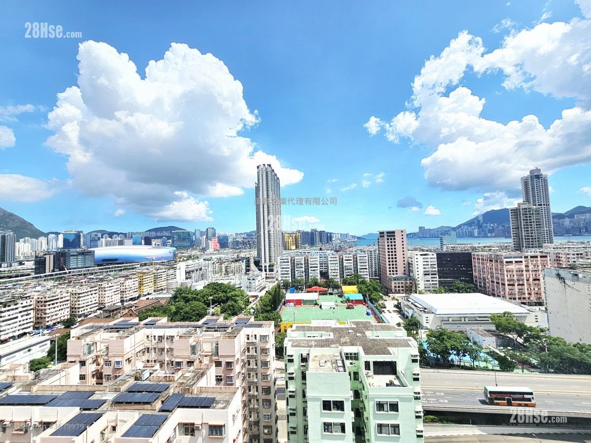 Grandview Garden Sell 4 Bedrooms , 3 Bathrooms 647 ft²