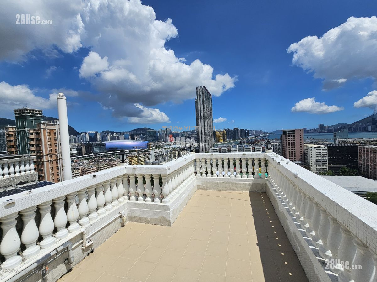 嘉景花園 售盤 4 房 , 3 浴室 647 平方呎 嘉景花園 售盤 4 房 , 3 浴室 647 平方呎