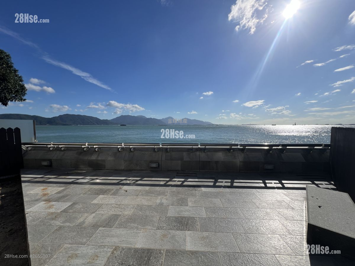 Aqua Blue Rental 4 Bedrooms , 3 Bathrooms 2,121 ft² Aqua Blue Rental 4 Bedrooms , 3 Bathrooms 2,121 ft²