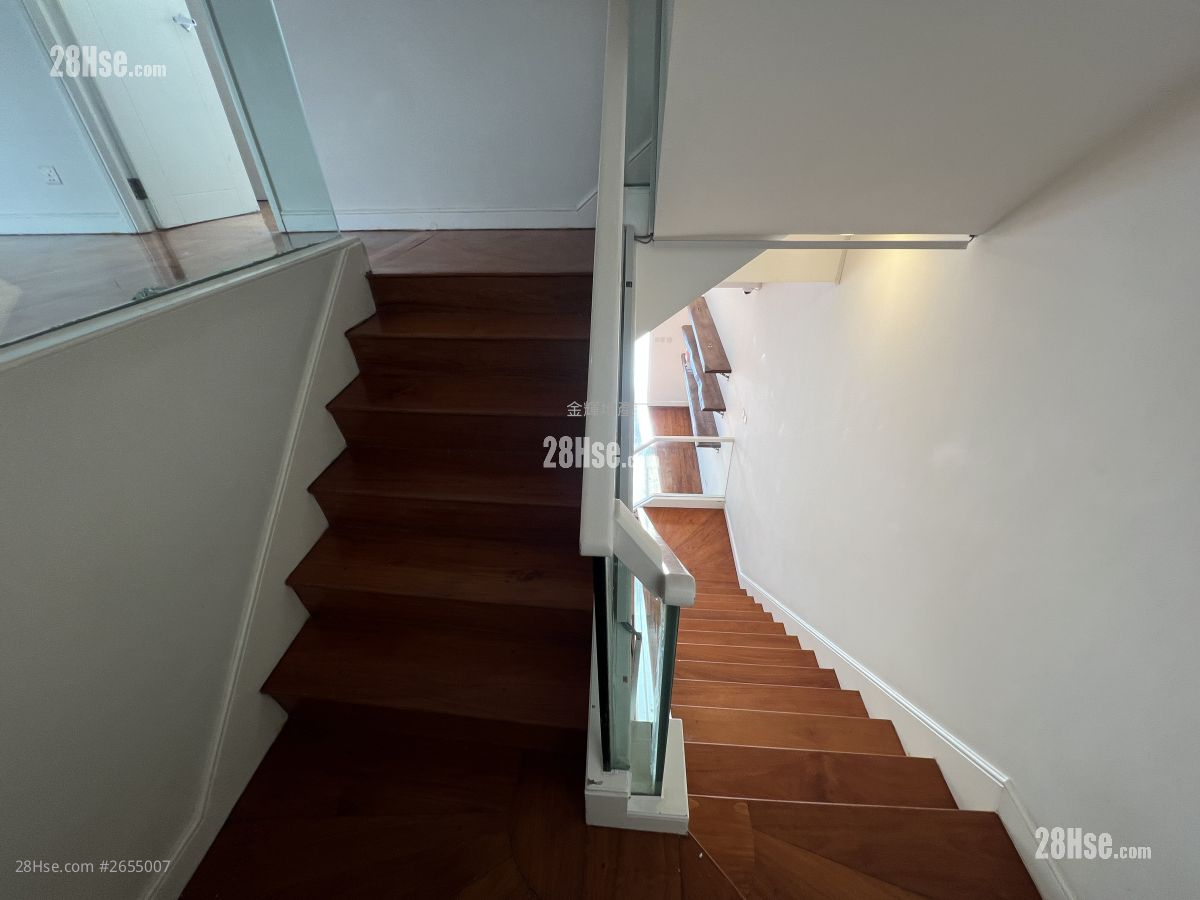 Aqua Blue Rental 4 Bedrooms , 3 Bathrooms 2,121 ft² Aqua Blue Rental 4 Bedrooms , 3 Bathrooms 2,121 ft²