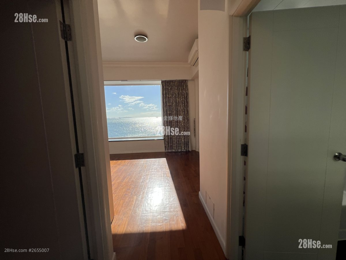 Aqua Blue Rental 4 Bedrooms , 3 Bathrooms 2,121 ft² Aqua Blue Rental 4 Bedrooms , 3 Bathrooms 2,121 ft²