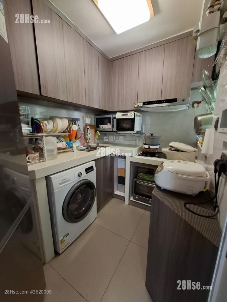 Whampoa Garden Sell 3 Bedrooms , 1 Bathroom 505 ft² Whampoa Garden Sell 3 Bedrooms , 1 Bathroom 505 ft²