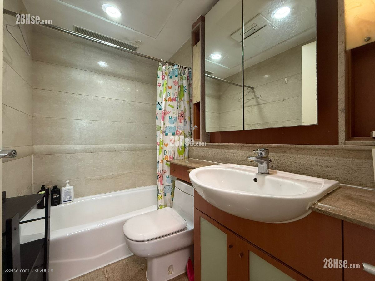 Royal Peninsula Sell 3 Bedrooms , 2 Bathrooms 713 ft² Royal Peninsula Sell 3 Bedrooms , 2 Bathrooms 713 ft²