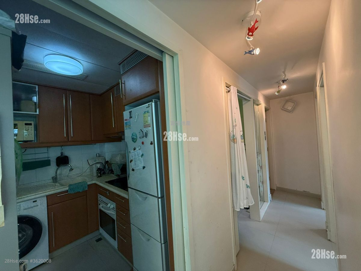 Royal Peninsula Sell 3 Bedrooms , 2 Bathrooms 713 ft² Royal Peninsula Sell 3 Bedrooms , 2 Bathrooms 713 ft²