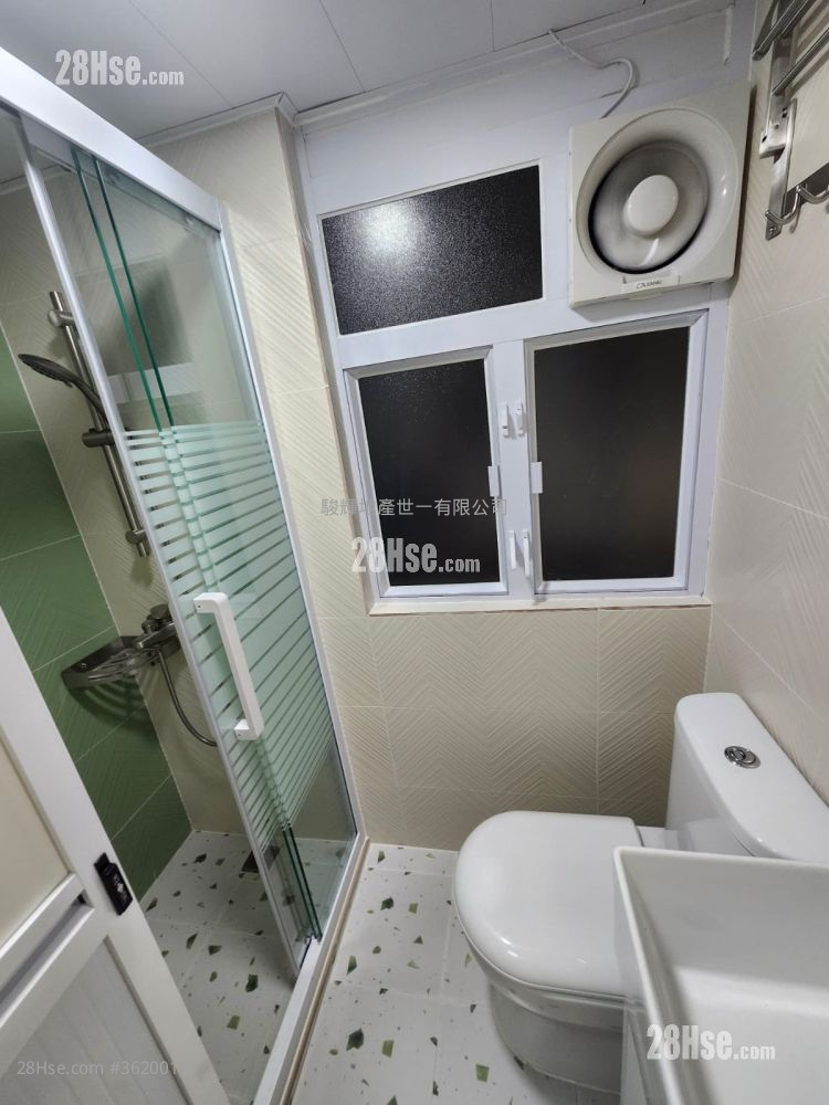 Man Fai Building Rental 1 Bedroom , 1 Bathroom 170 ft² Man Fai Building Rental 1 Bedroom , 1 Bathroom 170 ft²