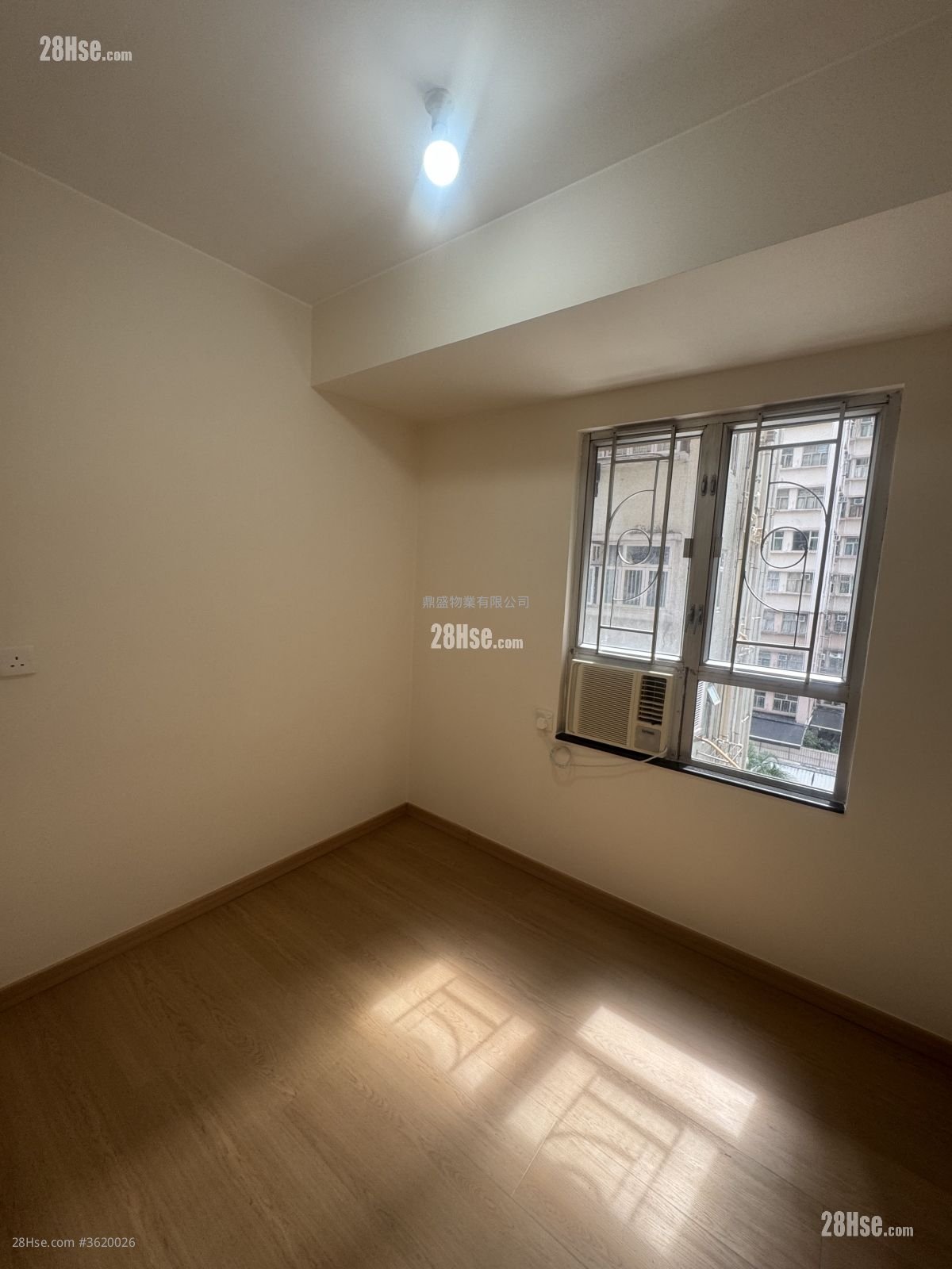 Universal Towers Rental 3 Bedrooms , 1 Bathroom 681 ft² Universal Towers Rental 3 Bedrooms , 1 Bathroom 681 ft²