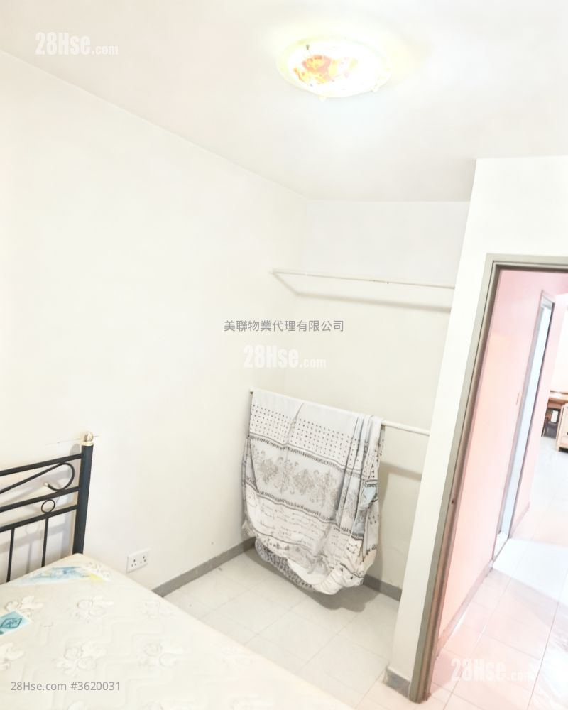富寧花園 售盤 3 房 , 1 浴室 592 平方呎 富寧花園 售盤 3 房 , 1 浴室 592 平方呎