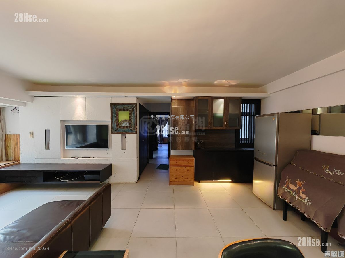 Scenic Garden Sell 3 Bedrooms 830 ft² Scenic Garden Sell 3 Bedrooms 830 ft²