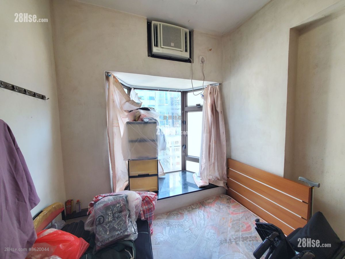 Connaught Garden Sell 2 Bedrooms , 1 Bathroom 310 ft² Connaught Garden Sell 2 Bedrooms , 1 Bathroom 310 ft²