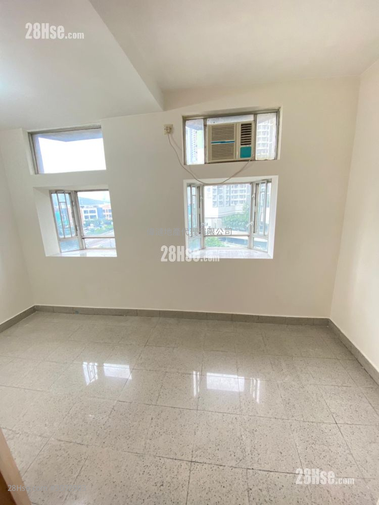 Choi Po Court Rental 2 Bedrooms , 1 Bathroom 438 ft² Choi Po Court Rental 2 Bedrooms , 1 Bathroom 438 ft²