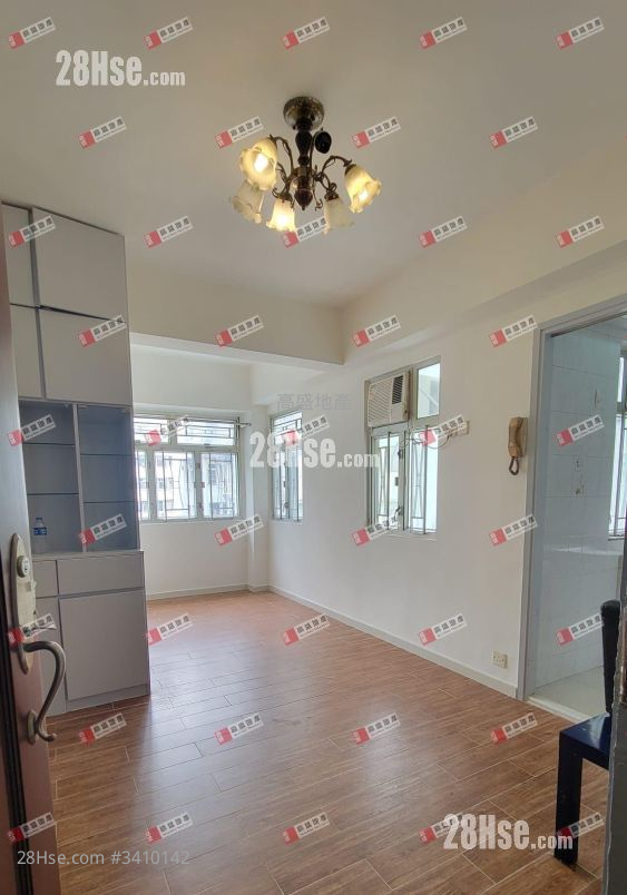 福仁大廈 售盤 1 房 , 1 浴室 276 平方呎