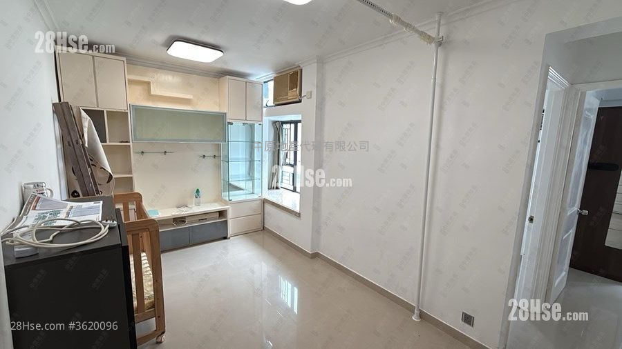 Bayshore Towers Sell 2 Bedrooms 389 ft² Bayshore Towers Sell 2 Bedrooms 389 ft²