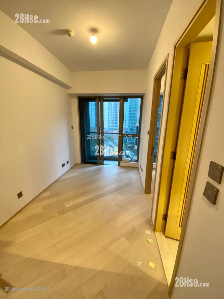 One East Coast Sell 1 Bedroom , 1 Bathroom 262 ft² One East Coast Sell 1 Bedroom , 1 Bathroom 262 ft²