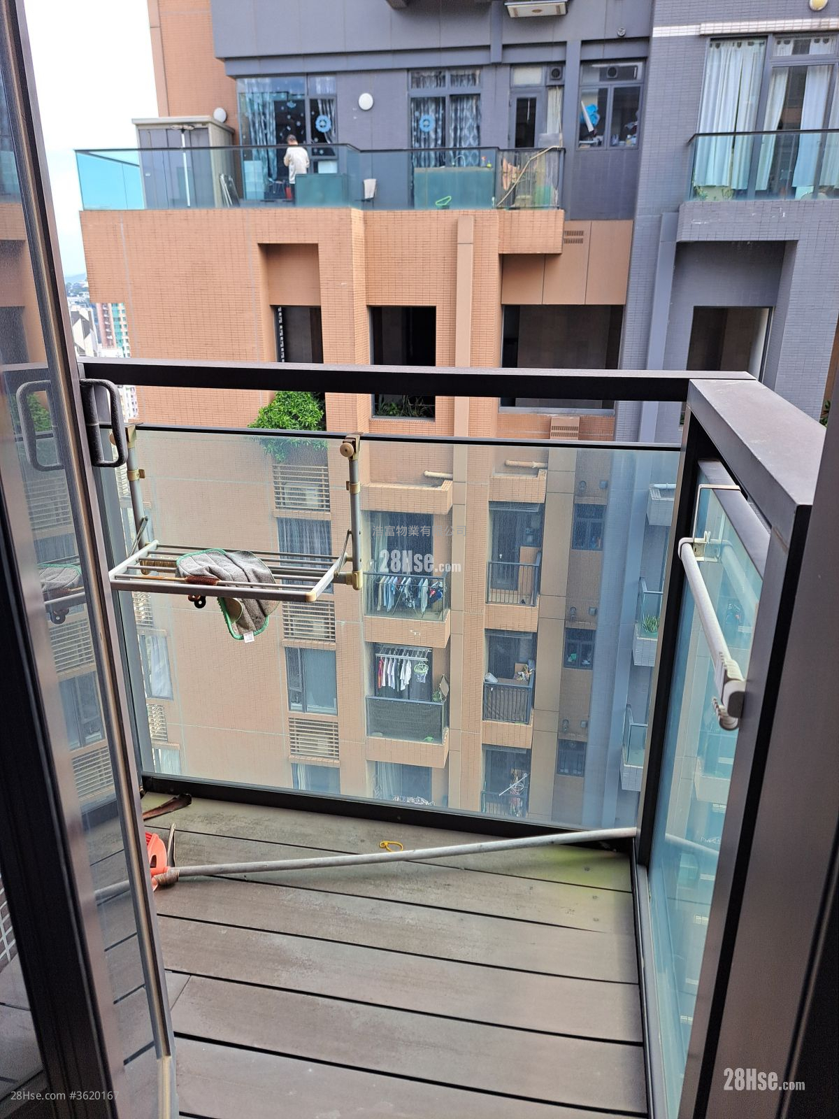 柏匯 租盤 1 房 , 1 浴室 328 平方呎 柏匯 租盤 1 房 , 1 浴室 328 平方呎