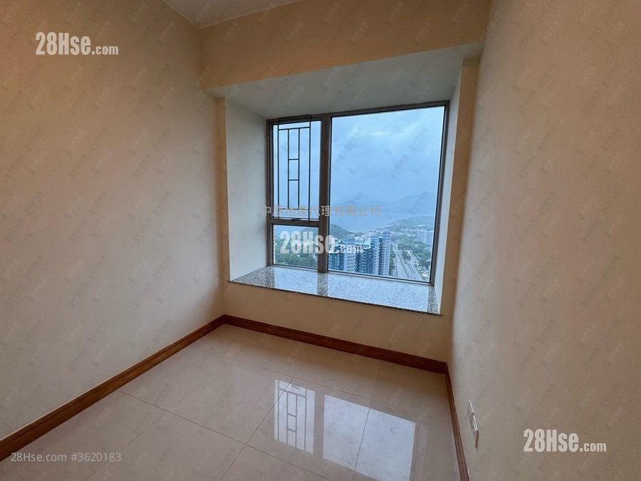 Lake Silver Sell 3 Bedrooms 762 ft² Lake Silver Sell 3 Bedrooms 762 ft²