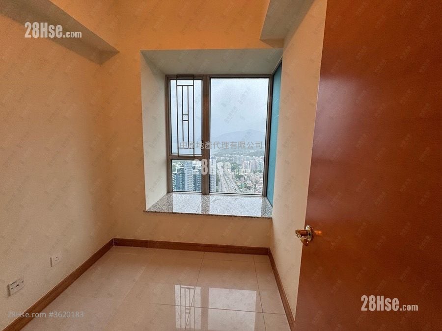 Lake Silver Sell 3 Bedrooms 762 ft² Lake Silver Sell 3 Bedrooms 762 ft²
