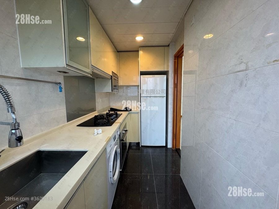 Lake Silver Sell 3 Bedrooms 762 ft² Lake Silver Sell 3 Bedrooms 762 ft²