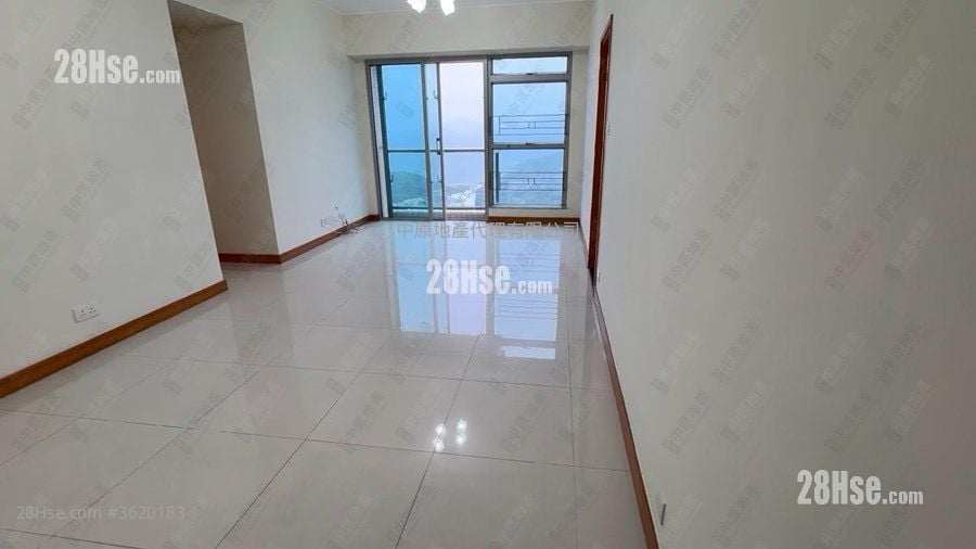 Lake Silver Sell 3 Bedrooms 762 ft² Lake Silver Sell 3 Bedrooms 762 ft²