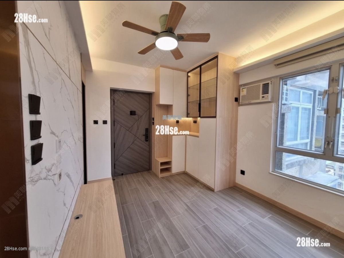 Tuen Mun Town Plaza Sell 2 Bedrooms 349 ft² Tuen Mun Town Plaza Sell 2 Bedrooms 349 ft²