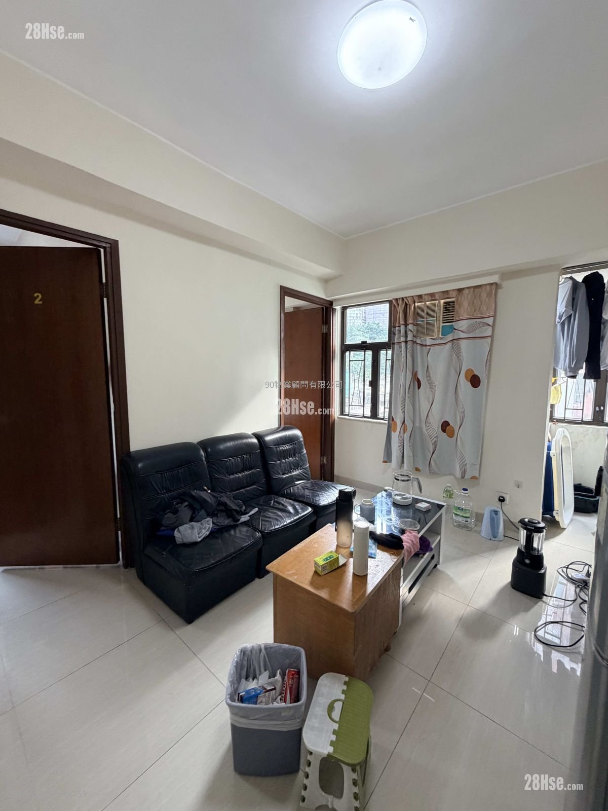 Curio Court Sell 350 ft²