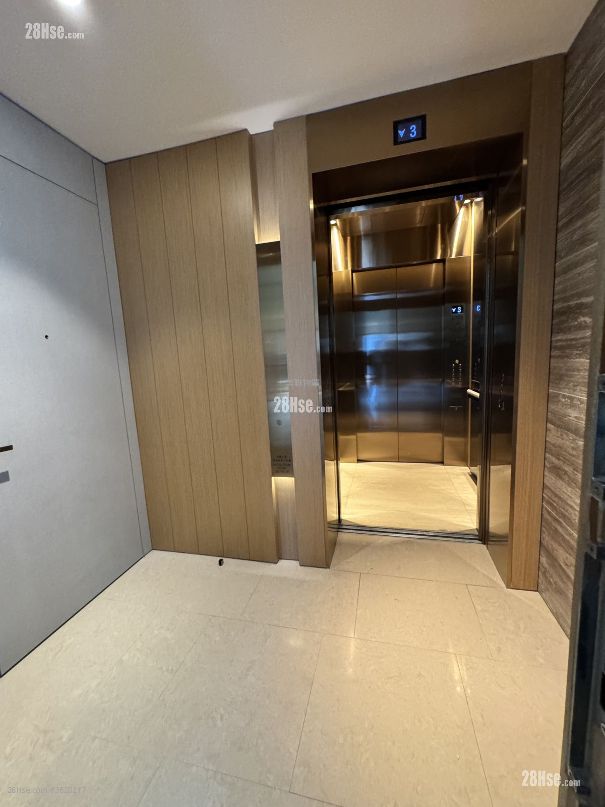 The Bloomsway Rental 1,377 ft² The Bloomsway Rental 1,377 ft²