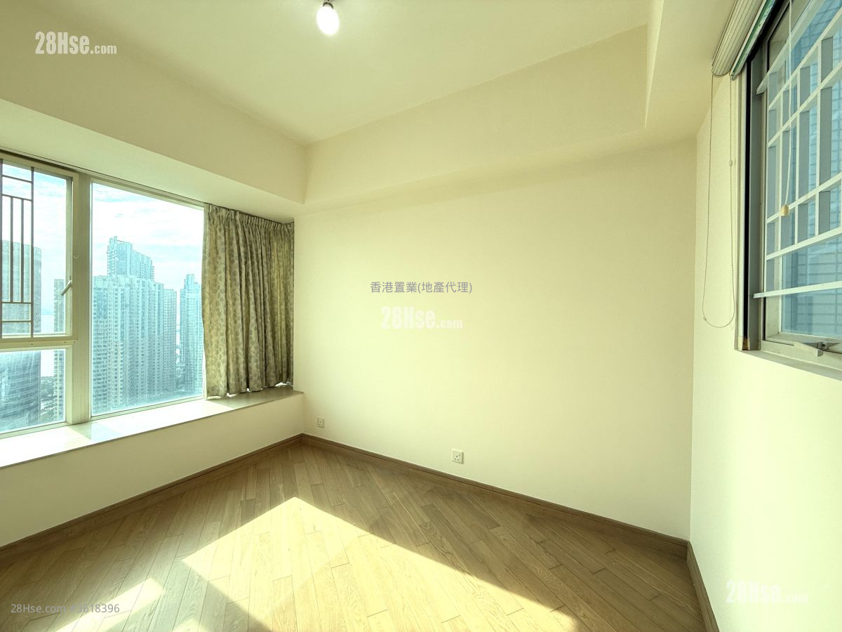 Florient Rise Rental 3 Bedrooms , 2 Bathrooms 635 ft² Florient Rise Rental 3 Bedrooms , 2 Bathrooms 635 ft²
