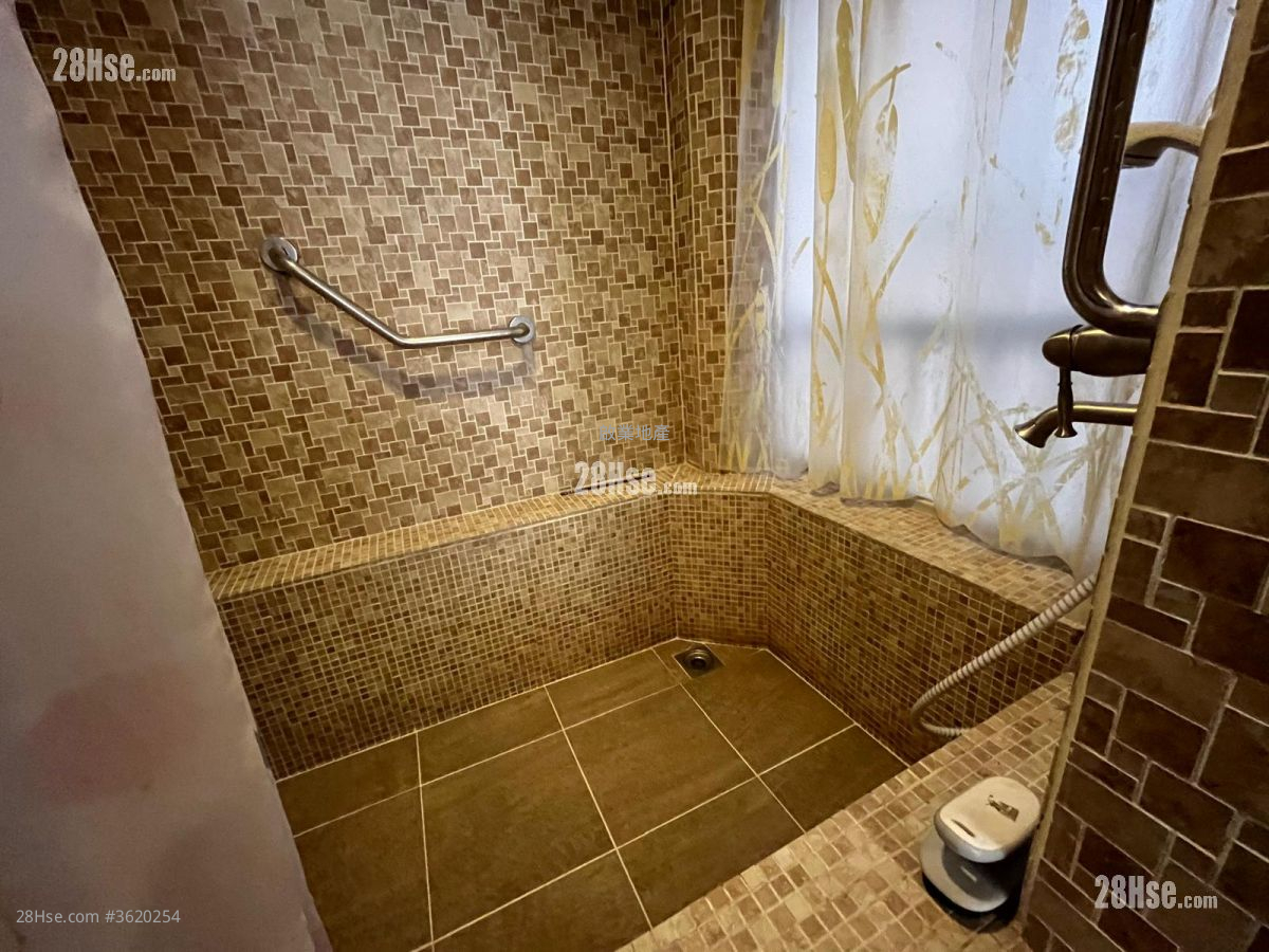Mei Foo Sun Chuen Sell 3 Bedrooms , 2 Bathrooms 752 ft² Mei Foo Sun Chuen Sell 3 Bedrooms , 2 Bathrooms 752 ft²