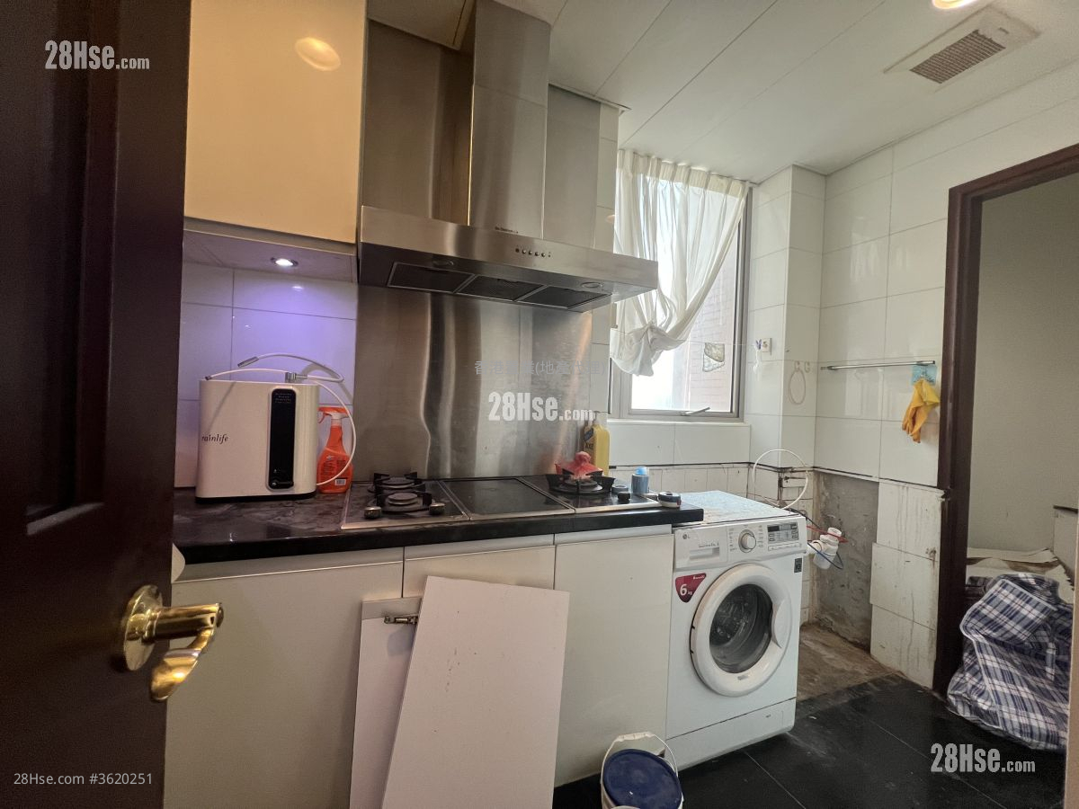 The Hermitage Sell 4 Bedrooms , 3 Bathrooms 1,278 ft² The Hermitage Sell 4 Bedrooms , 3 Bathrooms 1,278 ft²