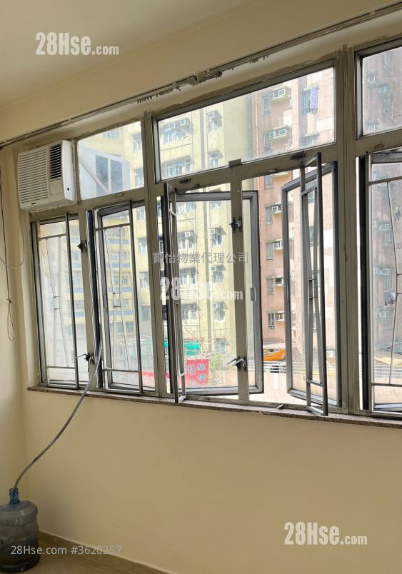 Apartment Rental 1 Bedroom , 1 Bathroom 200 ft² Apartment Rental 1 Bedroom , 1 Bathroom 200 ft²