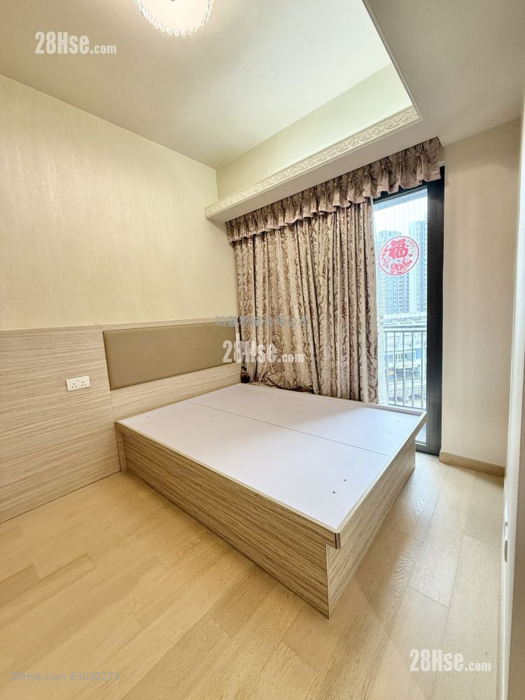 Sol City Sell 3 Bedrooms , 2 Bathrooms 719 ft² Sol City Sell 3 Bedrooms , 2 Bathrooms 719 ft²