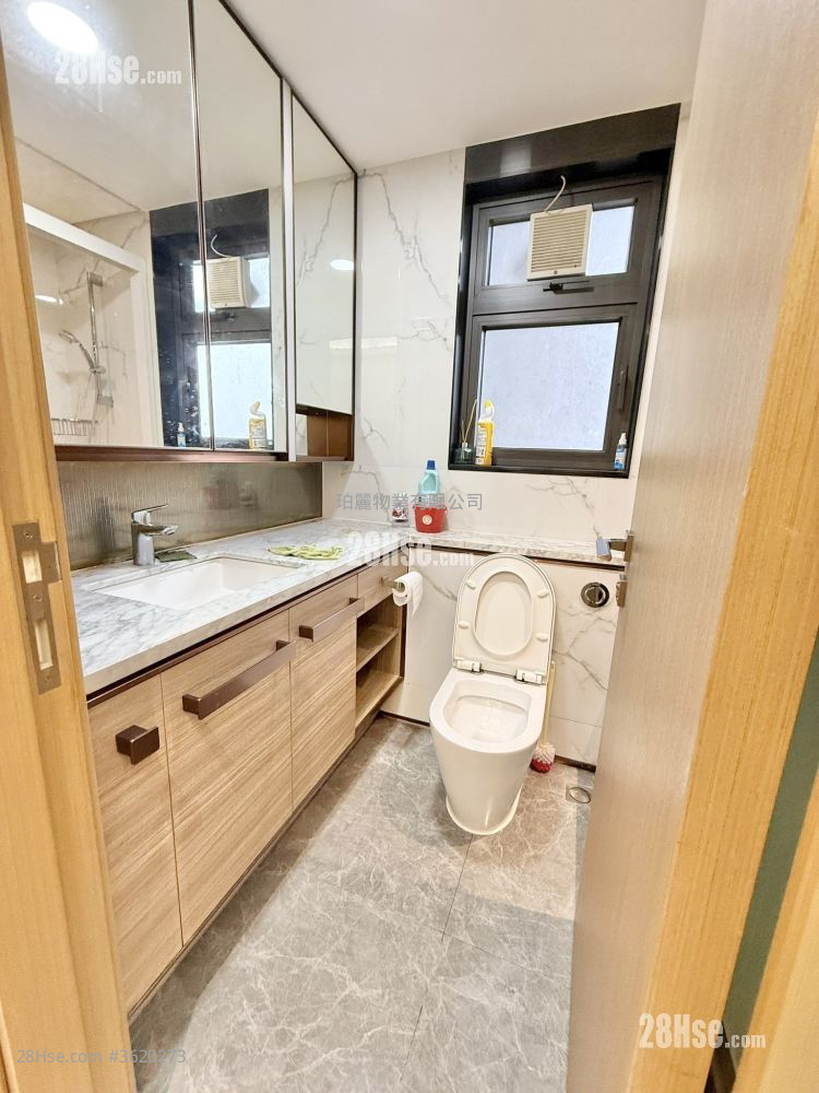 Sol City Sell 3 Bedrooms , 2 Bathrooms 719 ft² Sol City Sell 3 Bedrooms , 2 Bathrooms 719 ft²