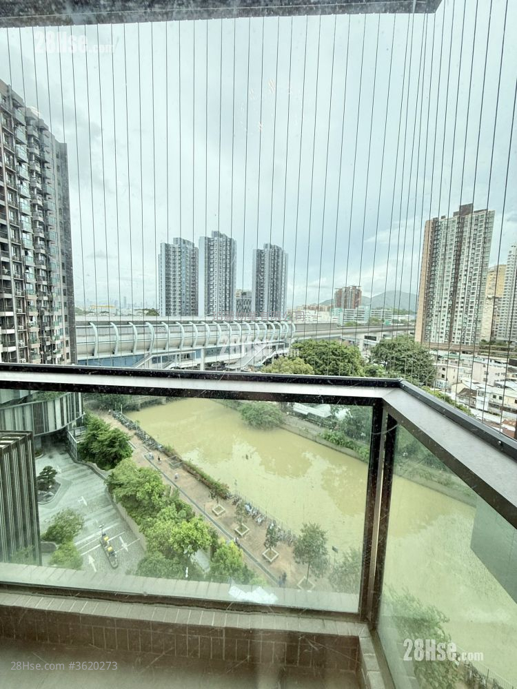 Sol City Sell 3 Bedrooms , 2 Bathrooms 719 ft² Sol City Sell 3 Bedrooms , 2 Bathrooms 719 ft²