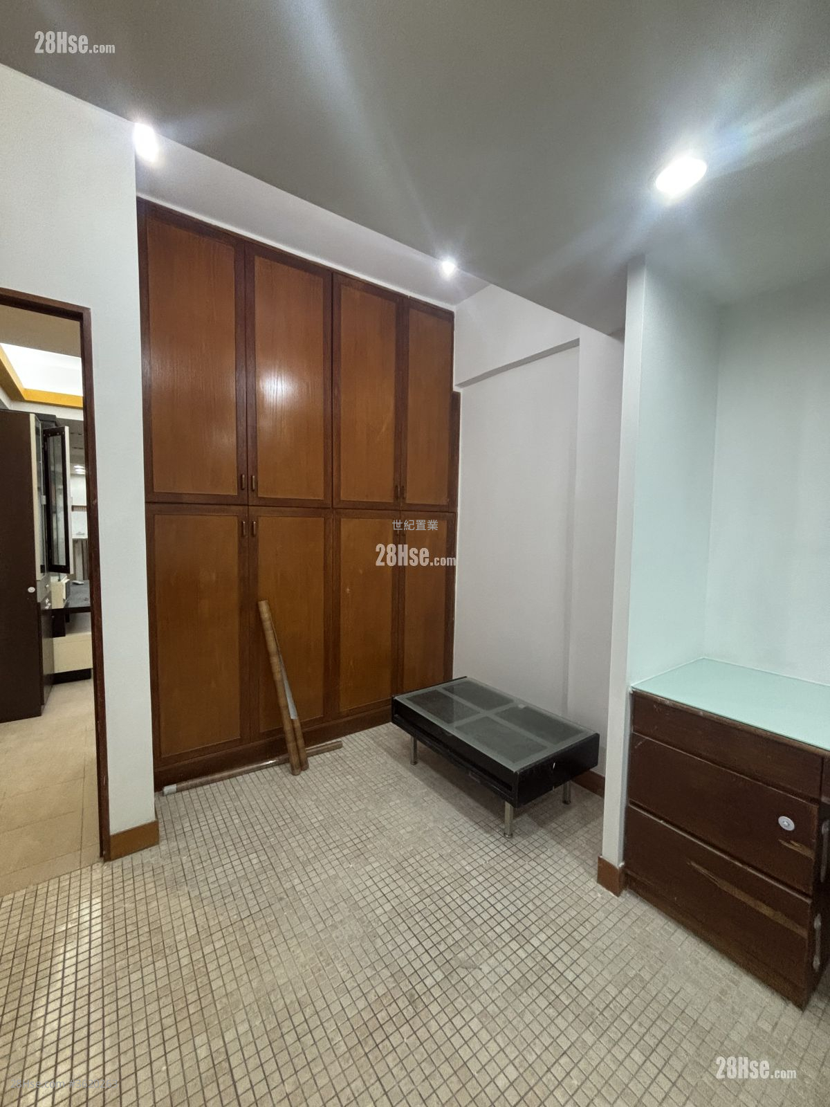 Apartment Rental 2 Bathrooms 670 ft² Apartment Rental 2 Bathrooms 670 ft²